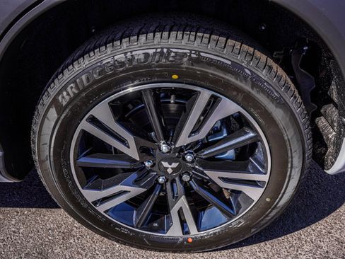 New 2026 Mitsubishi Eclipse Cross SEL image 10