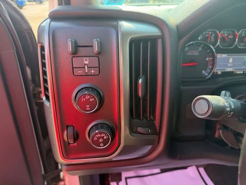 Used 2015 Chevrolet Silverado 3500 LT w/ LT Convenience Package image 18