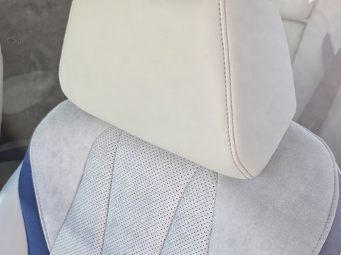 Certified 2025 Acura ADX A-Spec image 33