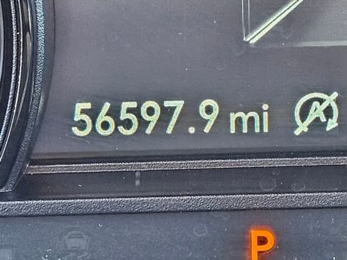 Used 2021 Lincoln Corsair Standard w/ Premium Package image 25