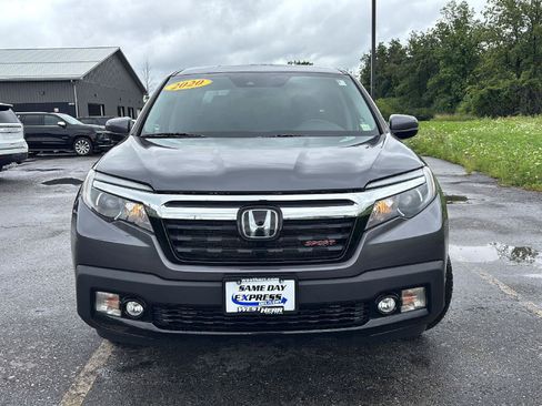 Used 2020 Honda Ridgeline Sport image 2