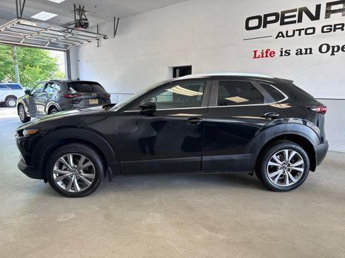Used 2023 MAZDA CX-30 AWD 2.5 S w/ Preferred Package image 3