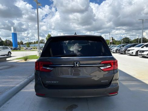 Used 2022 Honda Odyssey Touring image 6