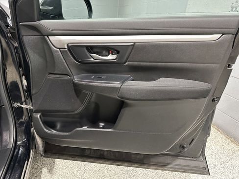 Used 2019 Honda CR-V LX image 15