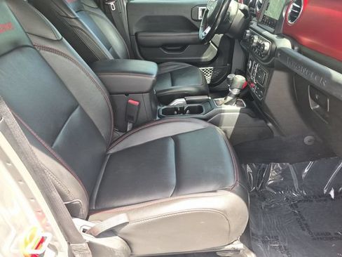 Used 2021 Jeep Wrangler Unlimited Rubicon AWD/4WD image 26