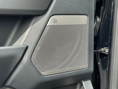 New 2026 Ford F250 Lariat w/ Black Appearance Package image 39