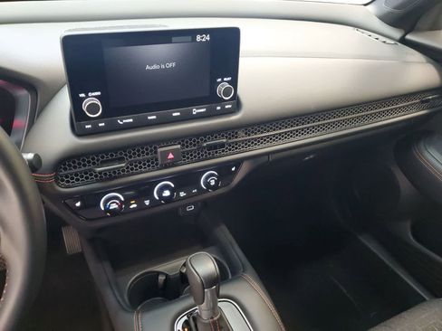 Certified 2025 Honda HR-V Sport image 28