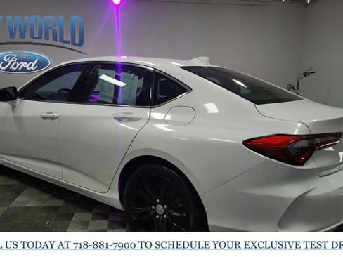 Used 2023 Acura TLX w/ Technology Package image 5