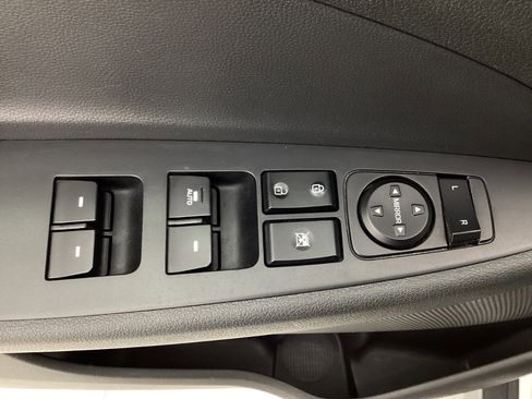 Used 2017 Hyundai Tucson Night image 39