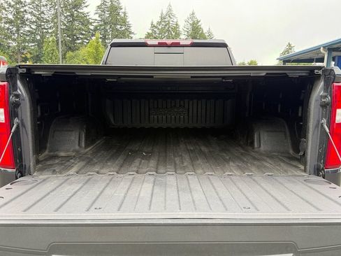 Used 2022 Chevrolet Silverado 1500 High Country w/ Z71 Off-Road Package AWD/4WD image 22
