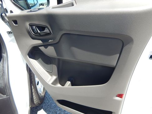 Used 2025 Ford Transit 250 Low Roof w/ Exterior Upgrade Package RWD image 23