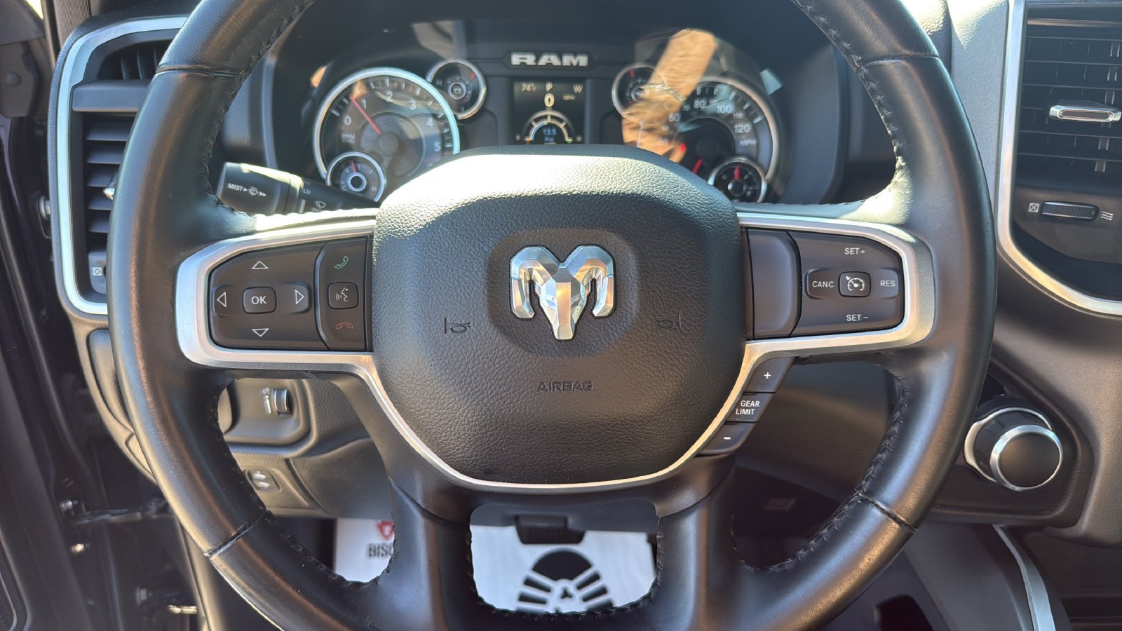 Used 2021 RAM 1500 Lone Star AWD/4WD image 14