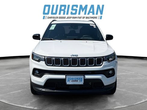 New 2026 Jeep Compass Latitude AWD/4WD image 8