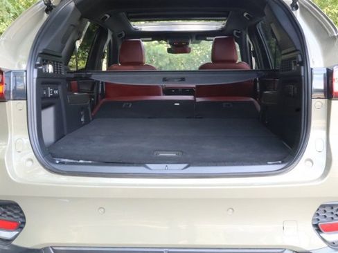 Used 2025 MAZDA CX-70 Plug-In Hybrid w/ Premium Plus image 20