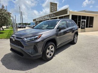 Used 2025 Toyota RAV4 XLE FWD video 1