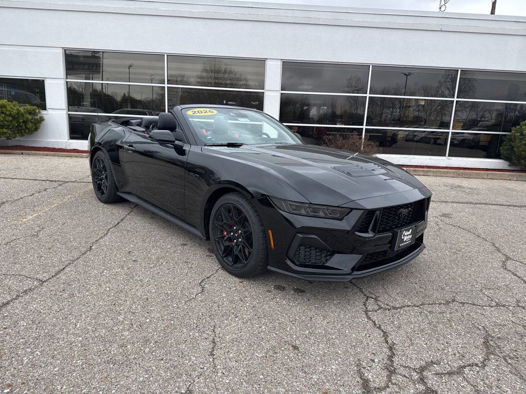 New 2026 Ford Mustang GT Premium w/ GT Performance Package RWD image 20