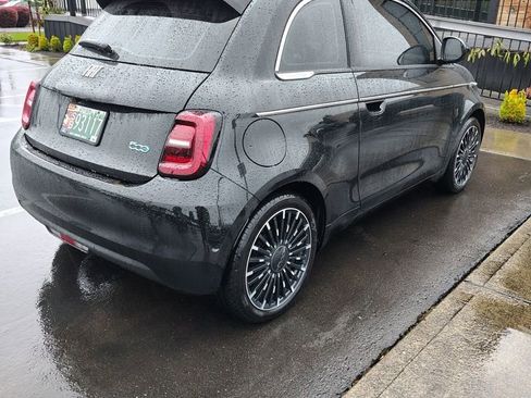 Used 2024 FIAT 500 e image 4