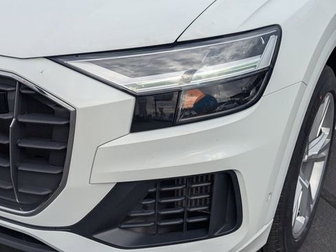 Used 2022 Audi Q8 Premium Plus w/ Premium Plus Package image 11