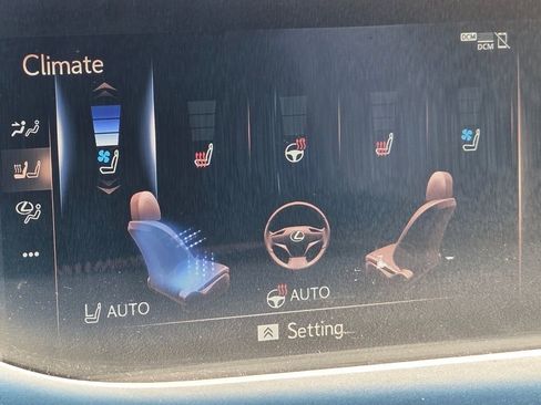 Used 2018 Lexus LS 500 F Sport w/ Accessory Package (Z2) AWD/4WD image 11