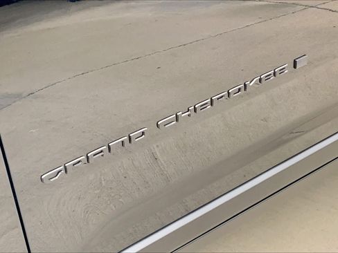 New 2026 Jeep Grand Cherokee Altitude RWD image 15