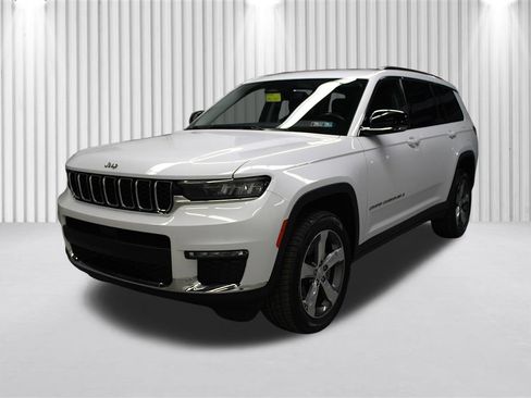 Certified 2022 Jeep Grand Cherokee L Limited AWD/4WD image 8