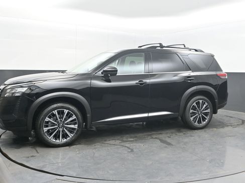 New 2026 Nissan Pathfinder Platinum AWD/4WD image 4