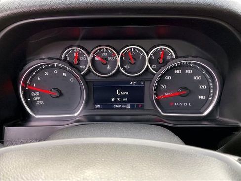 Used 2019 Chevrolet Silverado 1500 LT w/ All-Star Edition image 10