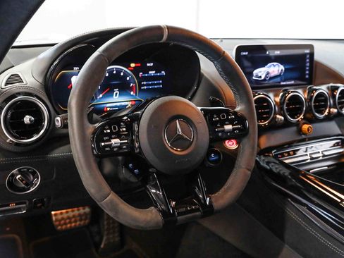 Used 2020 Mercedes-Benz AMG GT R image 38