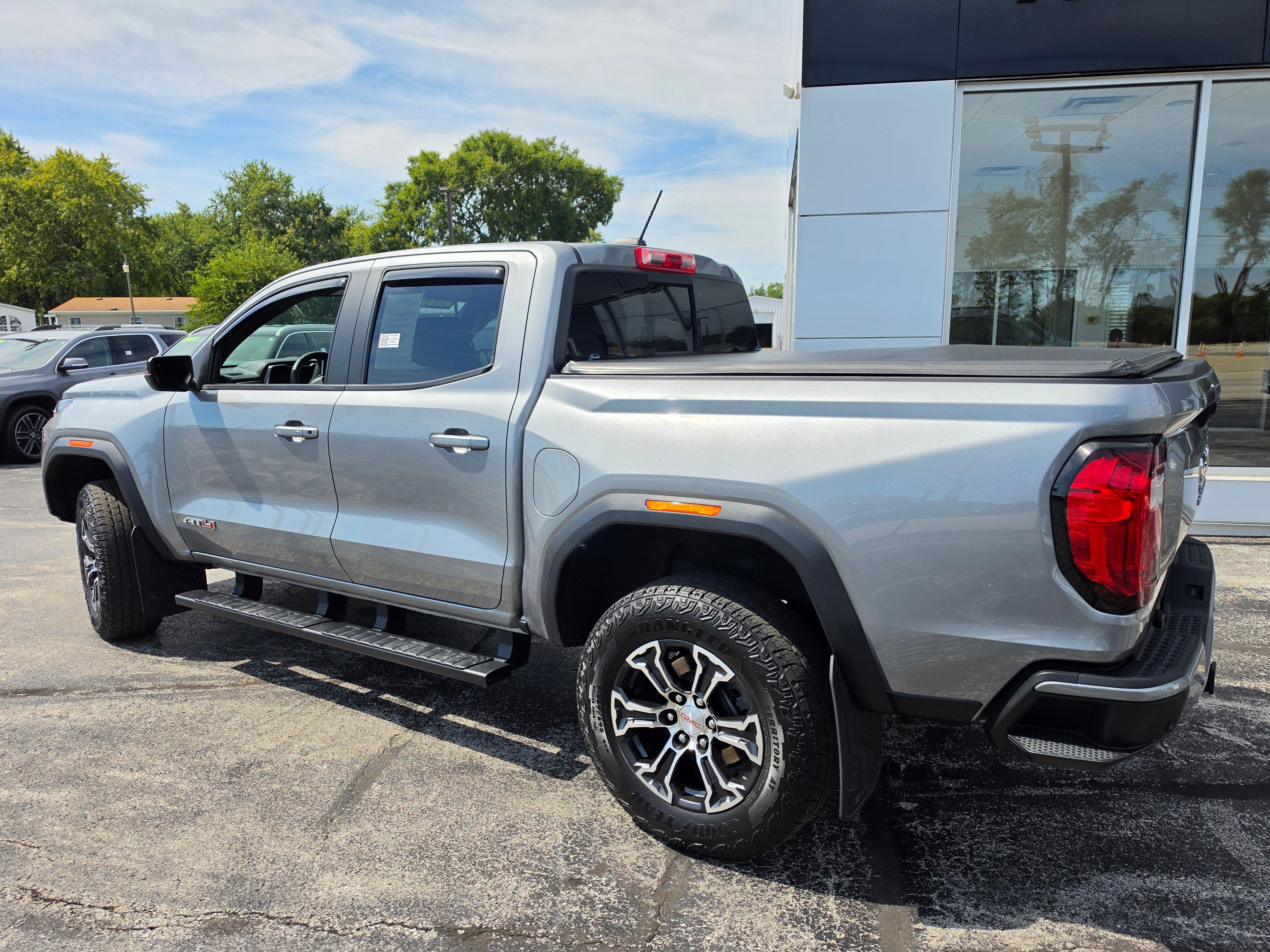 Used 2023 GMC Canyon AT4 w/ AT4 Premium Package AWD/4WD image 7