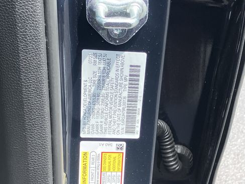 Used 2024 Honda CR-V EX-L image 29