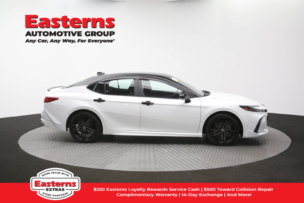 Used 2025 Toyota Camry XSE AWD/4WD image 42