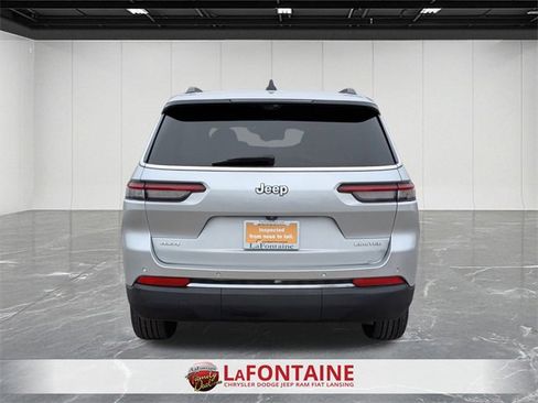 Certified 2024 Jeep Grand Cherokee L Limited w/ Luxury Tech Group II image 4
