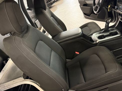 Used 2022 Chevrolet Colorado LT w/ Fleet Safety Package image 22