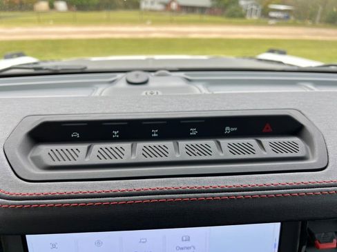 New 2025 Ford Bronco Raptor w/ Interior Carbon Fiber Pack image 25