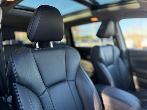 Used 2022 Subaru Ascent Limited w/ Technology Package image 24