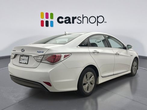 Used 2014 Hyundai Sonata Hybrid image 4