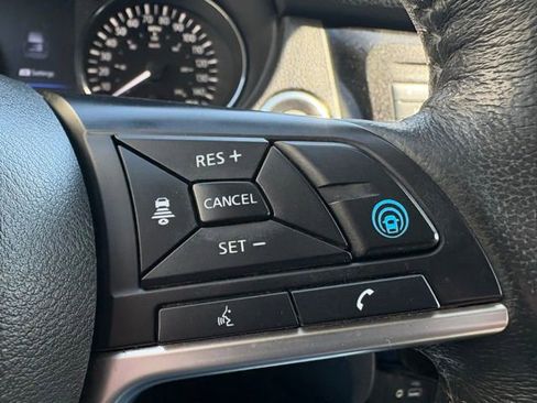 Used 2020 Nissan Rogue S AWD/4WD image 24