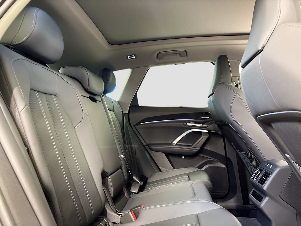 New 2025 Audi Q5 Premium Plus AWD/4WD image 16