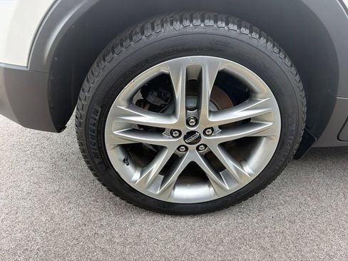 Used 2018 Lincoln MKC Reserve w/ Lincoln MKC Climate Package AWD/4WD image 7