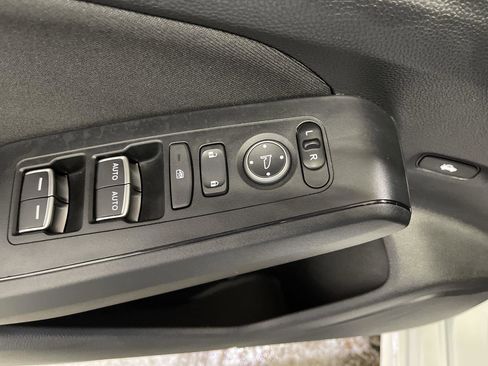 Used 2025 Honda Civic LX image 12