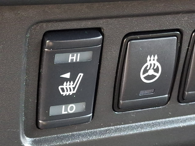 Used 2024 Nissan Frontier PRO-4X w/ Pro Convenience Package AWD/4WD image 25