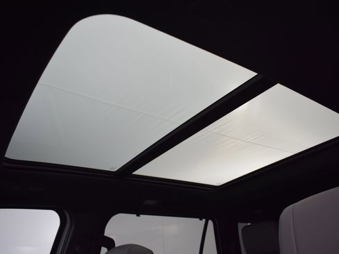 Used 2025 Toyota Sequoia Limited image 33