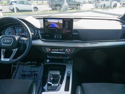 Used 2021 Audi SQ5 Premium w/ Convenience Package image 11