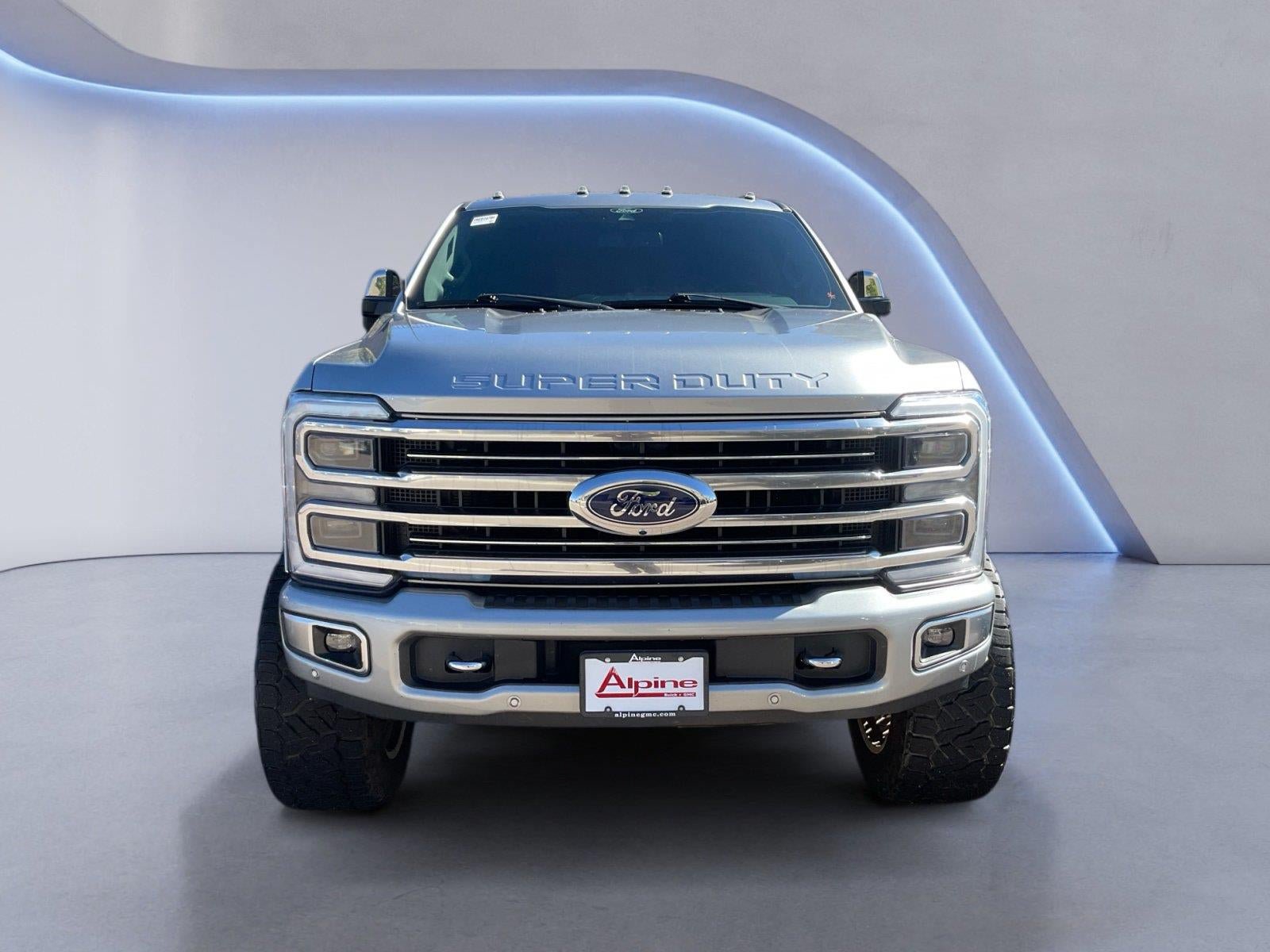Used 2024 Ford F350 Limited AWD/4WD image 8