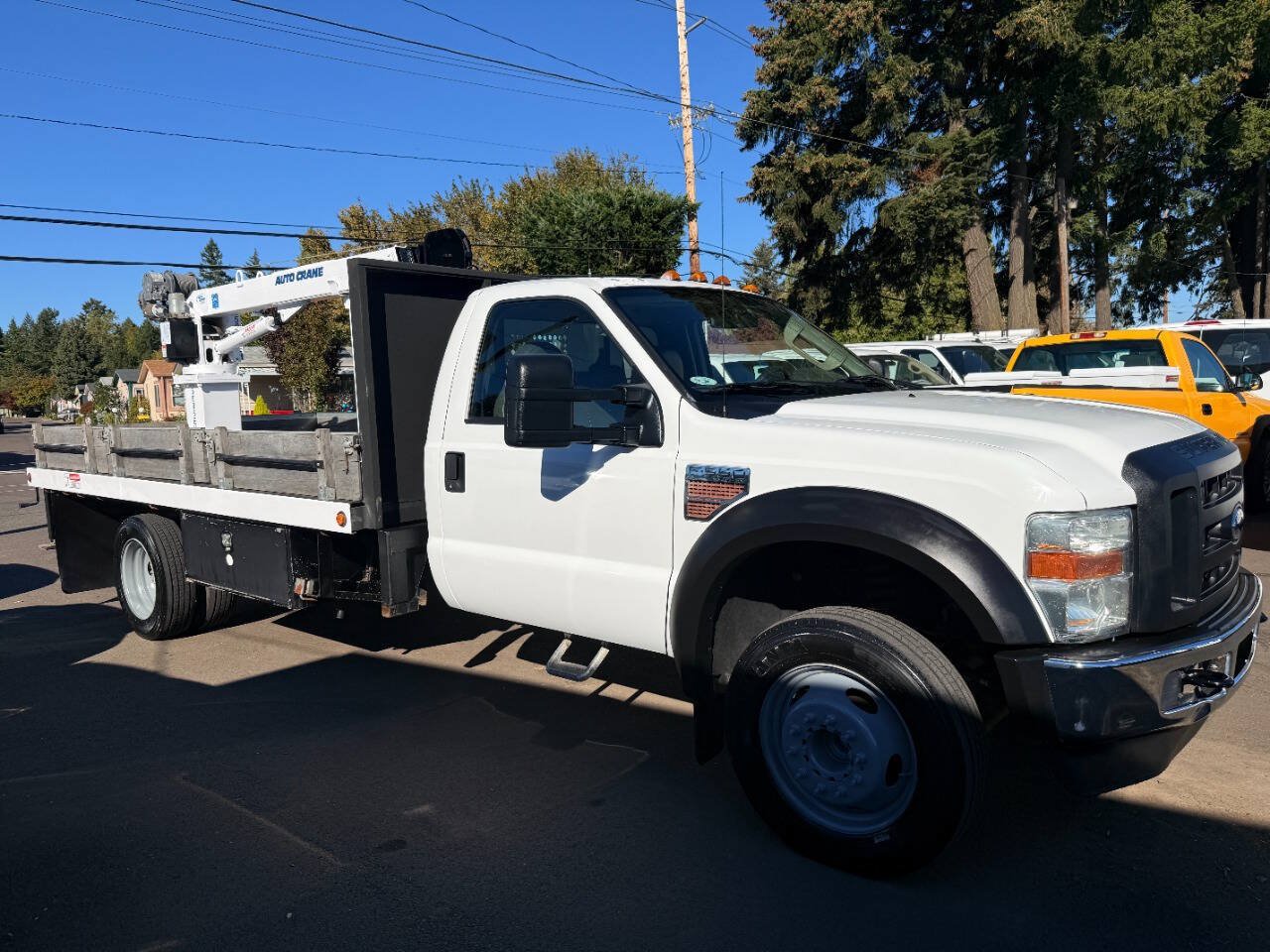 Used 2010 Ford F550 2WD Regular Cab Super Duty image 9
