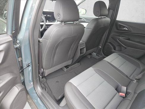 New 2026 Chevrolet Trax LT w/ Driver Confidence Package image 11