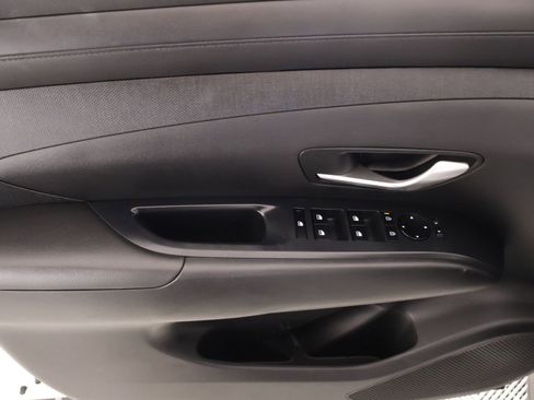 Certified 2025 Hyundai Tucson SEL image 17