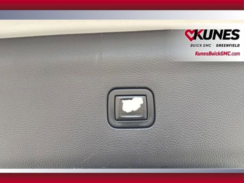 Used 2022 Buick Enclave Premium AWD/4WD image 10