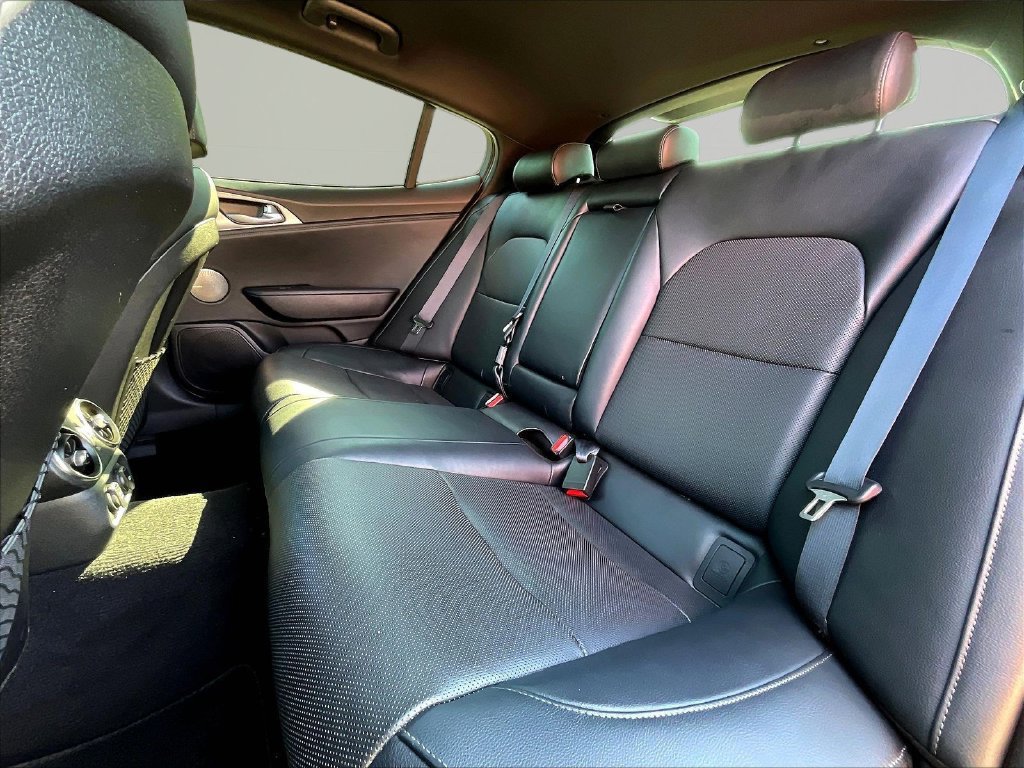 Used 2019 Kia Stinger GT1 RWD image 25