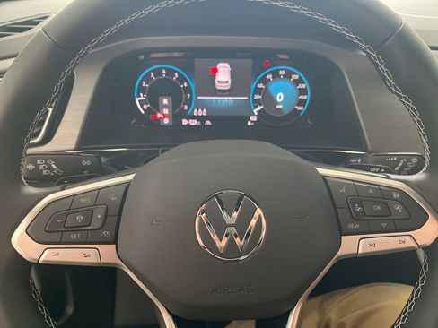 New 2026 Volkswagen Atlas Cross Sport SE AWD/4WD image 15